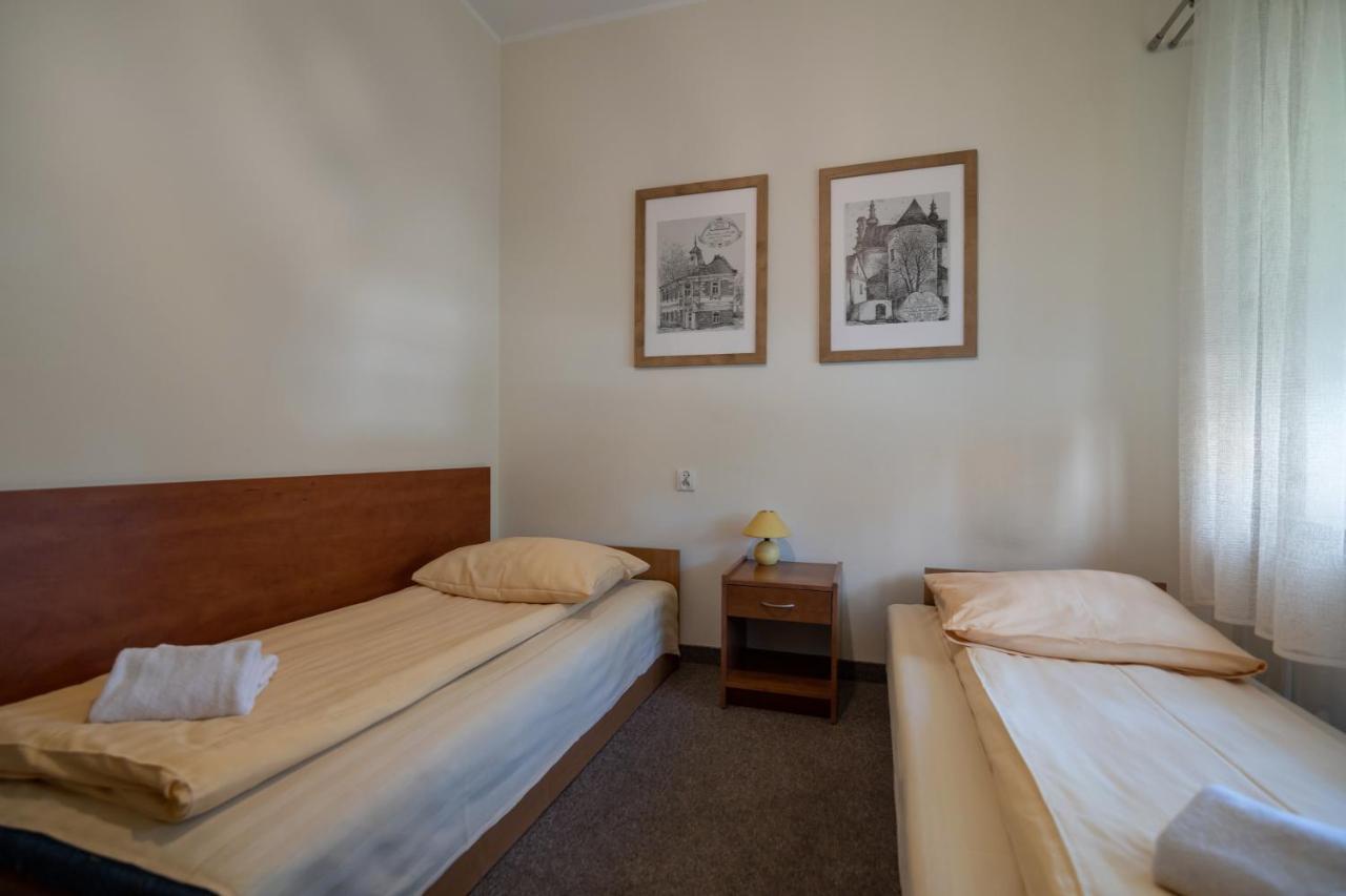 Hotel Mixbud Biała Podlaska Exteriör bild